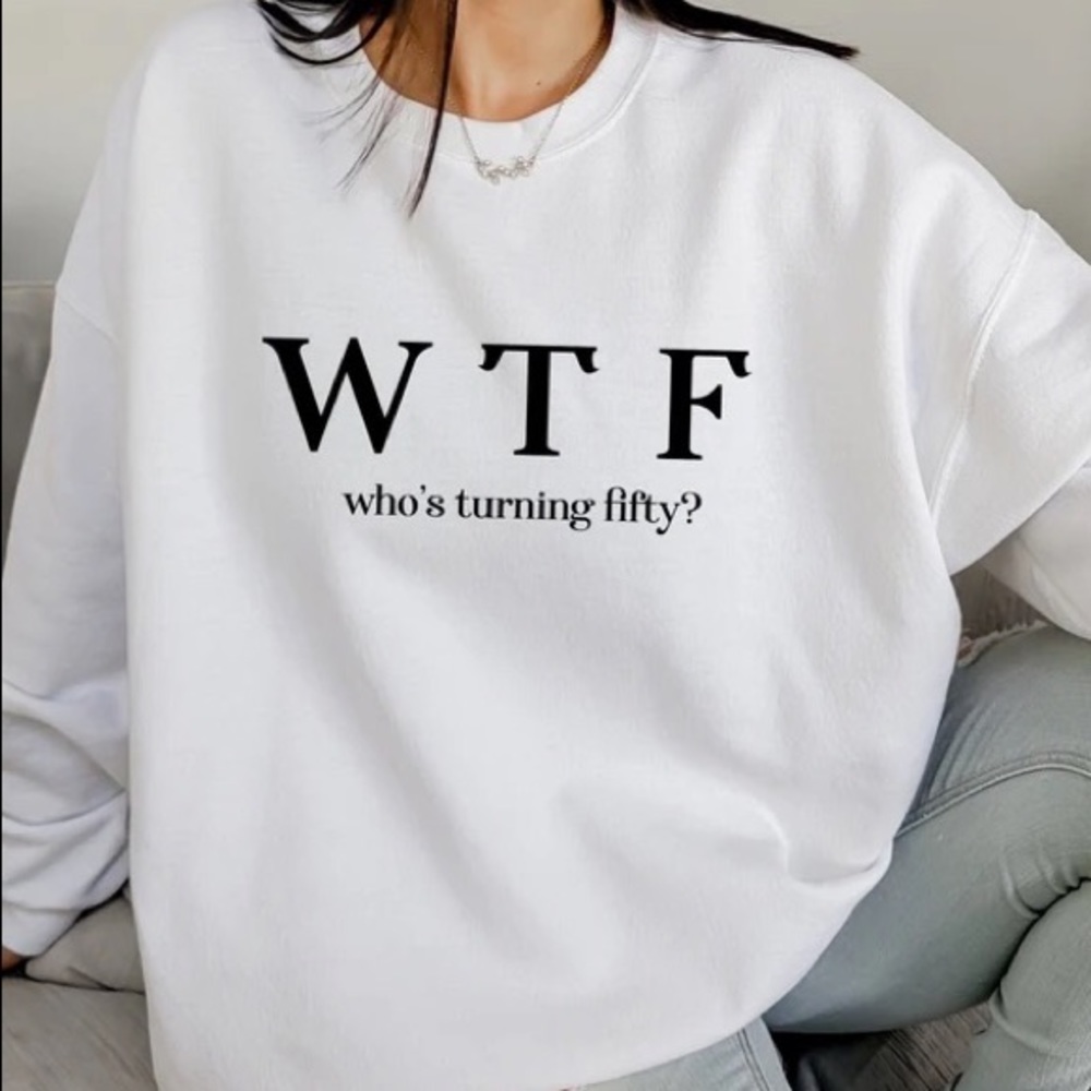 - - CUTE WOMEN crewneck